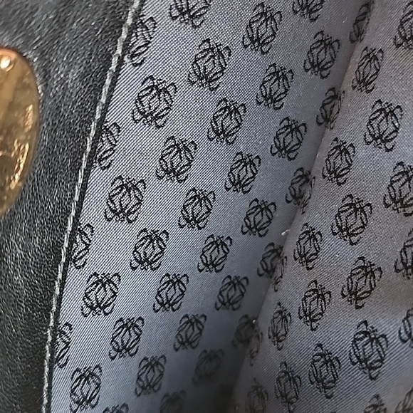 LOEWE Anagram Tassel Women's Long Wallet Champagne Gold Leather - Picture 15 of 15